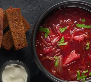 «Торнадо» организовал бесплатную доставку обедов