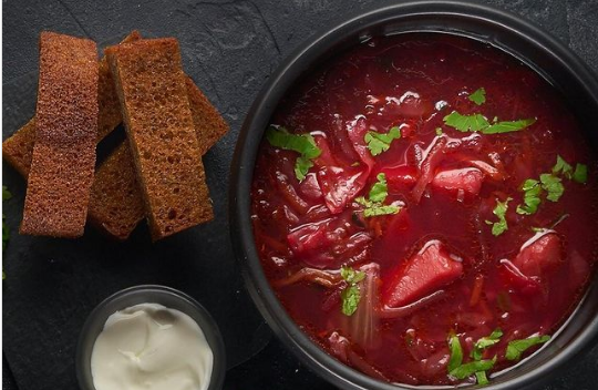 «Торнадо» организовал бесплатную доставку обедов