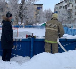 В Пензе зальют 33 хоккейные площадки