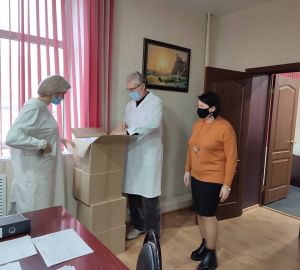 Ольга Чистякова оказала помощь хирургическому отделению больницы Бурденко