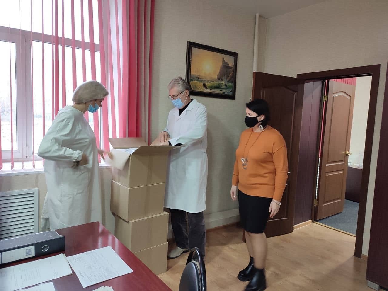 Ольга Чистякова оказала помощь хирургическому отделению больницы Бурденко