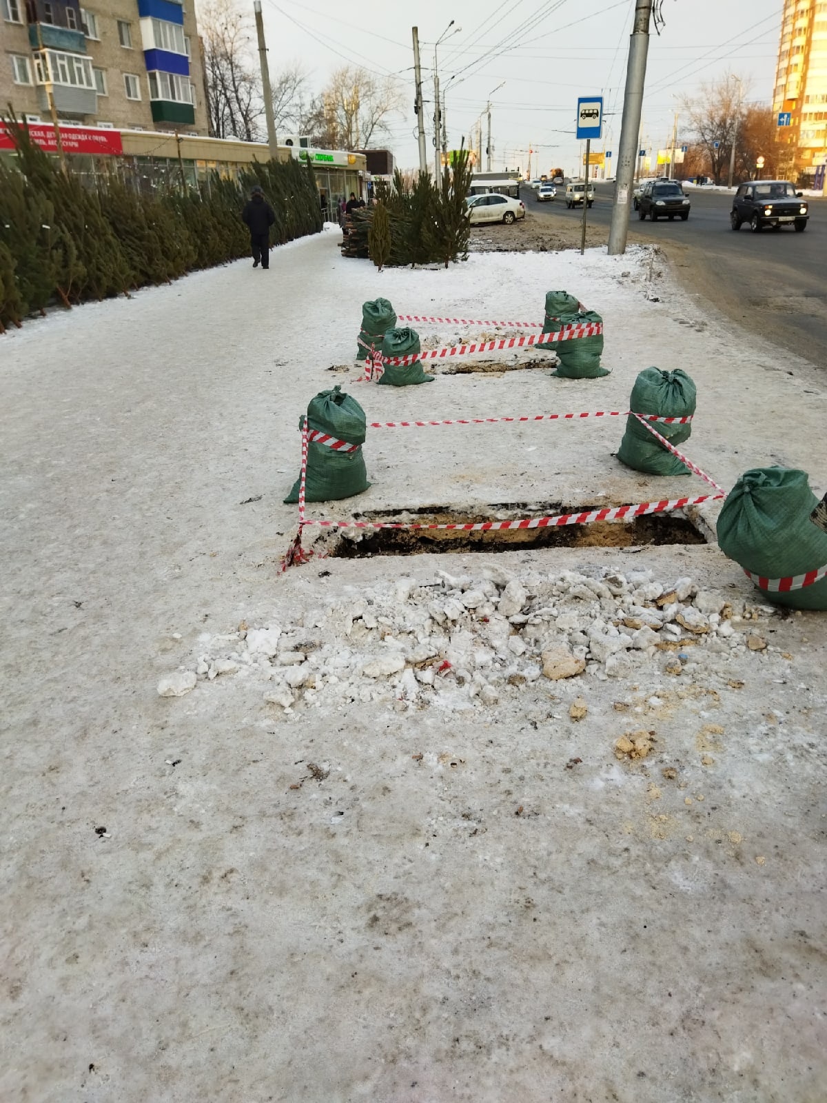 Пензенцы так и не дождались остановочного павильона в районе Буратино