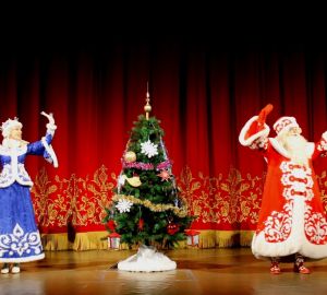 В Пензе губернаторскую елку посетили 500 детей