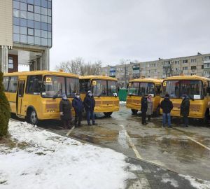 3 новых автобуса передали в школы Наровчатского района