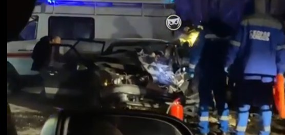 Груда металла: все, что осталось от ВАЗа после аварии