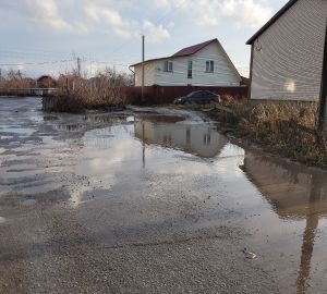 Жители Терновки пожаловались на потоп во дворе