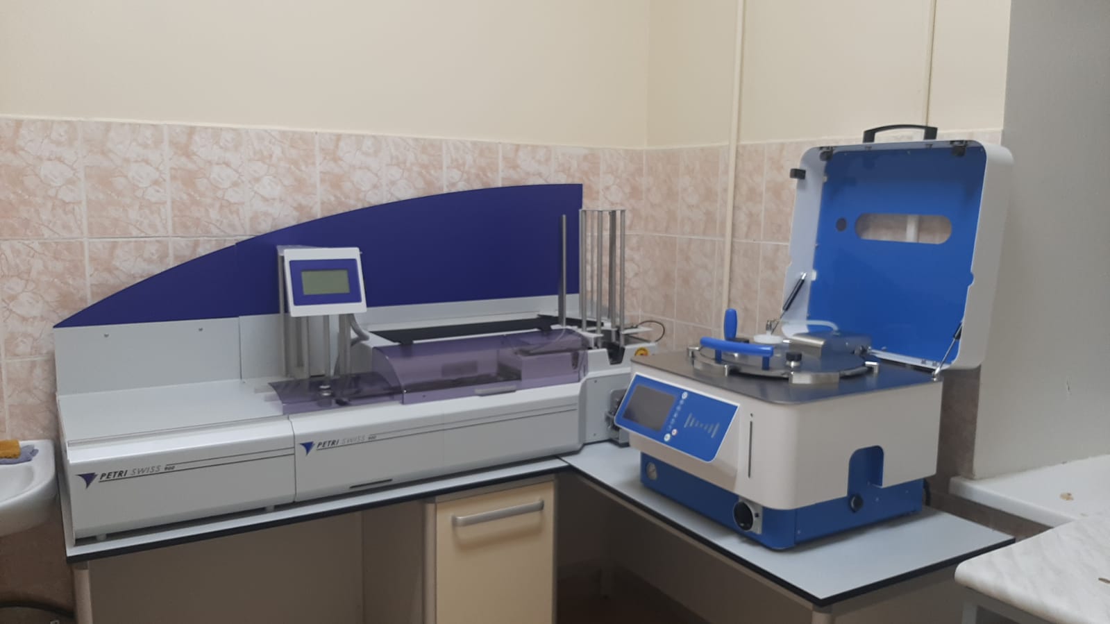 В строящуюся лабораторию КИМа начали завозить новое оборудование