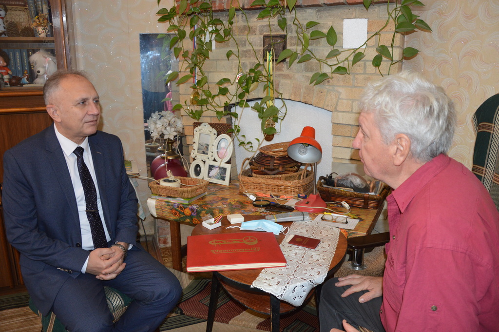 Кузнецких ликвидаторов последствий аварии на Чернобыльской АЭС наградили медалями