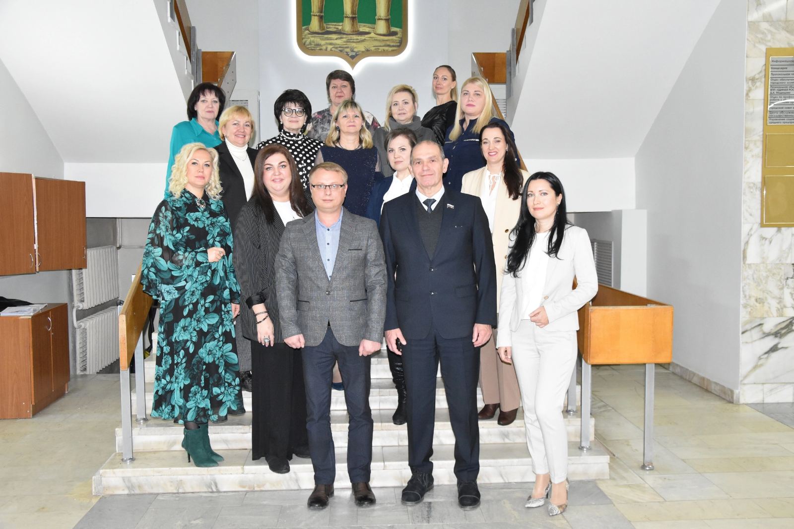 Владимир Мутовкин поблагодарил Совет женщин за работу в 2021 году