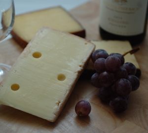 Принципы сочетания безалкогольного вина и сыра