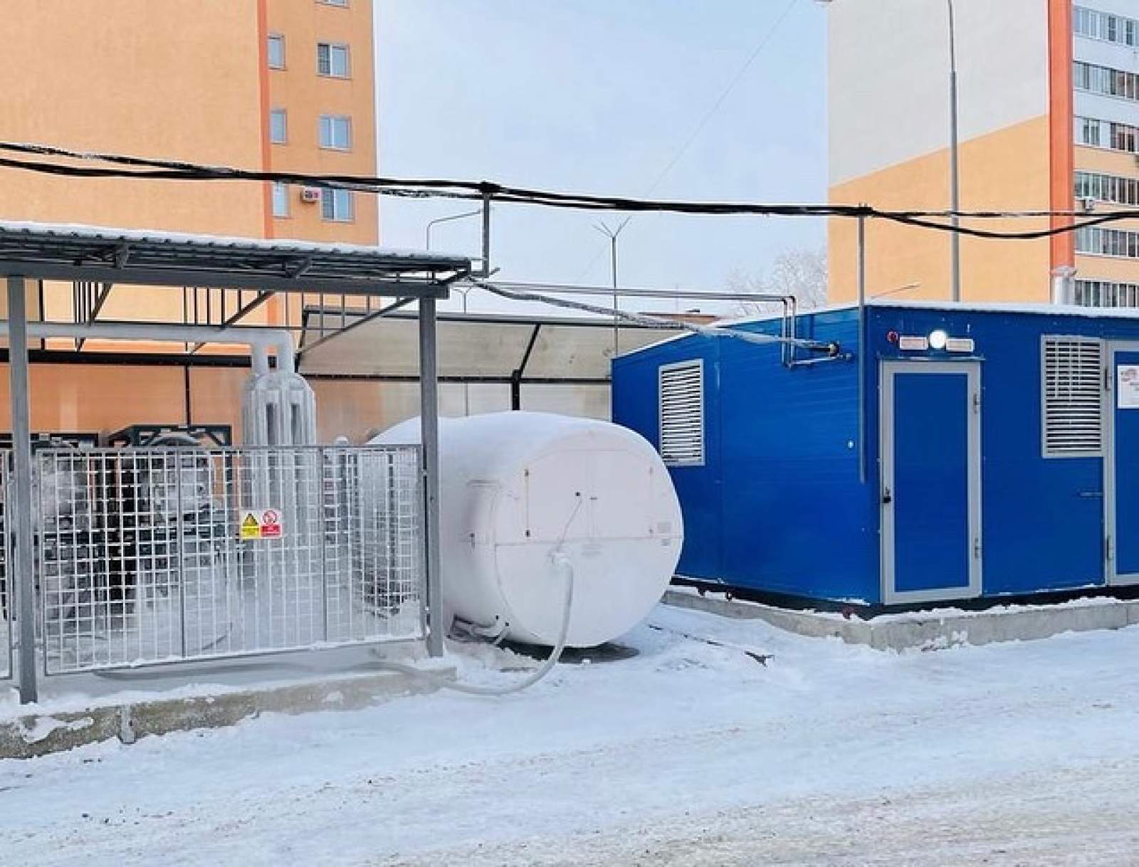 Жителей домов, находящихся рядом с КИМом, защитили от шума кислородных станций