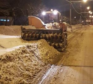 Более ста машин убирали снег в Пензе этой ночью