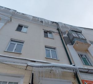 В Пензе из-за сосулек на недобросовестные управляющие компании составили 24 акта
