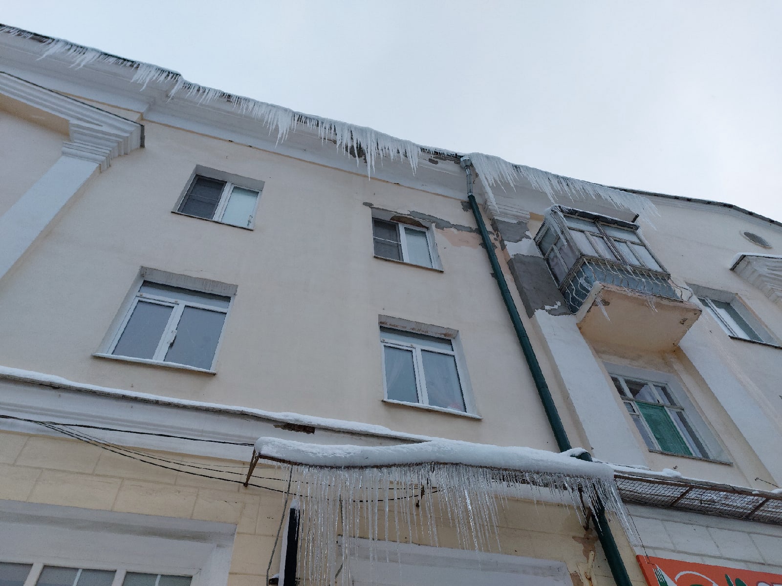 В Пензе из-за сосулек на недобросовестные управляющие компании составили 24 акта