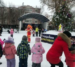 Участники мотоклубов подготовили для кузнечан праздник в парке