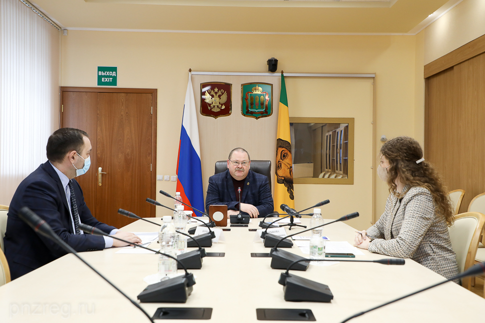 Мельниченко: десятки тысяч нуждающихся получили помощь благодаря волонтерам