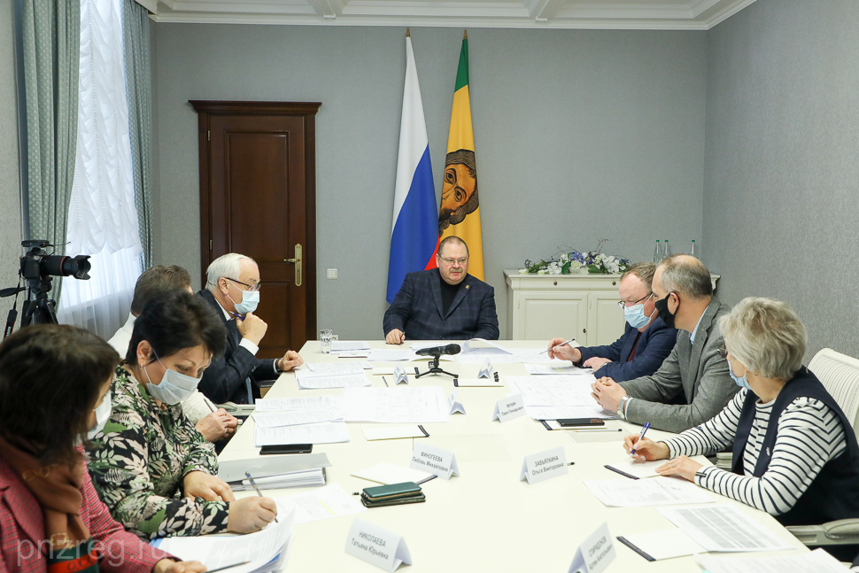 Мельниченко поручил ускорить время реорганизации двух новых МУПов