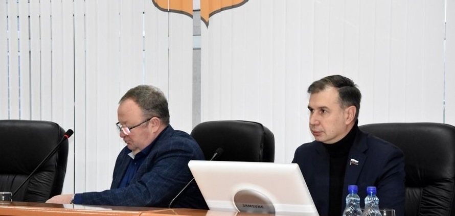 Иван Краснов о расчистке дорог от снега: «Сбавлять темпы работы нельзя»