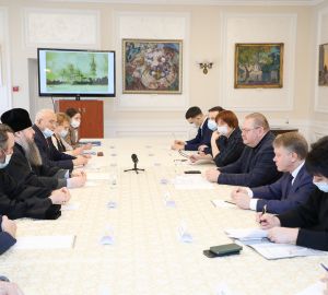 Мельниченко заявил о необходимости скорее достроить главный храм города