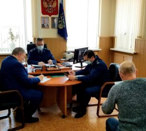 Жители Пензенской области пожаловались прокурору на бездействие органа местного самоуправления