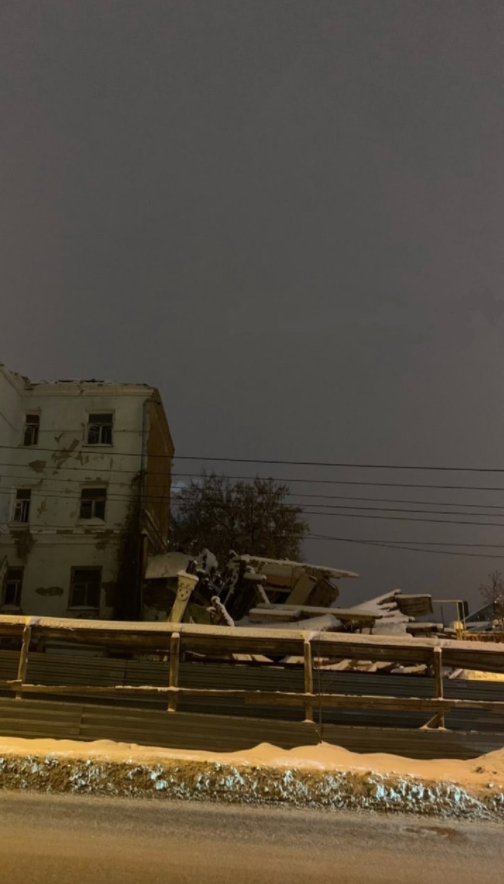 В Пензе на улице Володарского начали сносить еще один дом