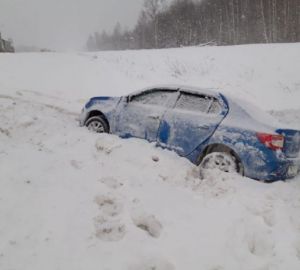 Пензячка не справилась с управлением и вылетела с трассы