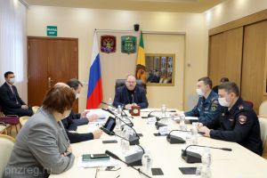 Мельниченко поручил оборудовать жилые помещения устройствами пожарного оповещения