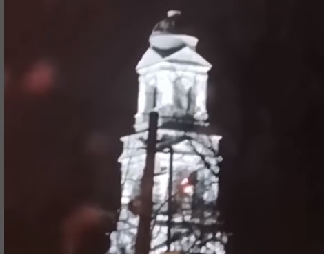 Пензенцы обеспокоены возгоранием в районе колокольни собора