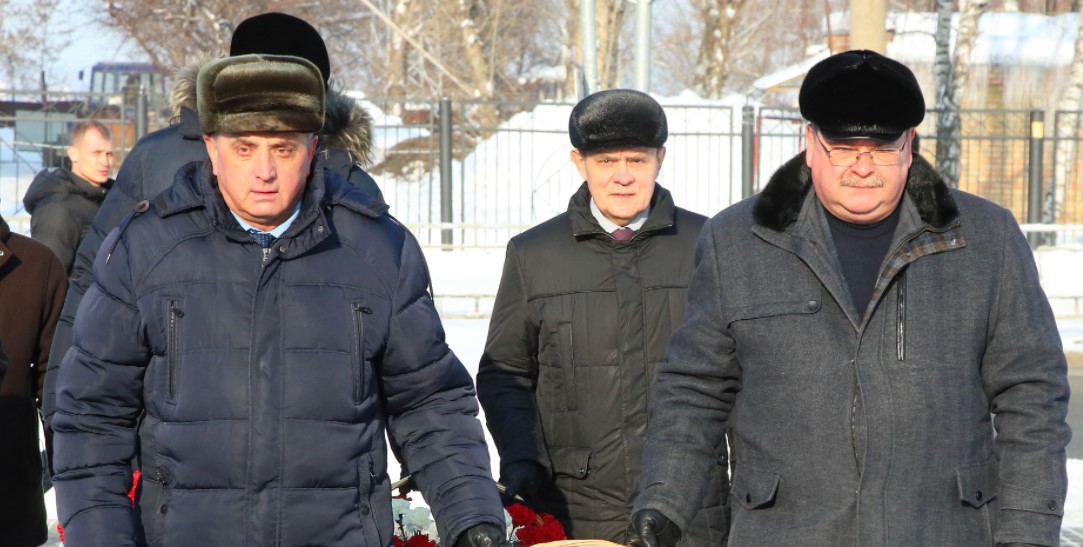 Мельниченко и Лидин поучаствовали в митинге, посвященному годовщине прорыва блокады Ленинграда