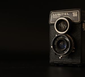 После покушения на 10-летнего мальчика в многоэтажке на Глазунова установили камеры