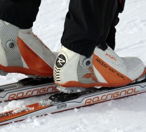 Спасатели помогли пензенской лыжнице, сломавшей ногу, выбраться из леса