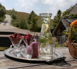 В Минздраве посоветовали пить кислые напитки для восстановления после праздников