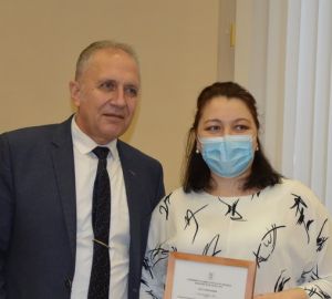 Две многодетные семьи Кузнецка получили по 500 тысяч рублей