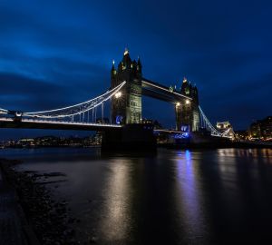 Власти Великобритании отменят самоизоляцию для непривитых туристов