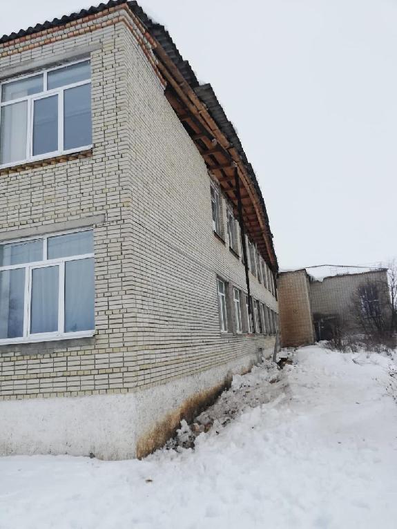 В пензенской области крыша школы рухнула из-за обилия снега