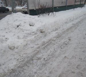 В Терновке из-за сугробов скорая не смогла проехать к тяжелобольному