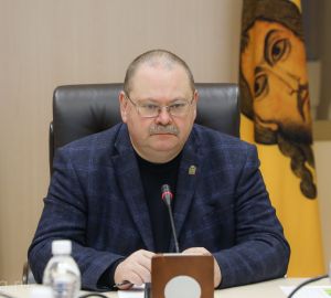 Мельниченко: дети, прибывшие из ДНР и ЛНР с понедельника должны начать учиться