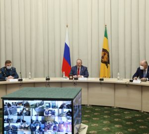 Мельниченко поручил принять меры в период надвигающихся паводков