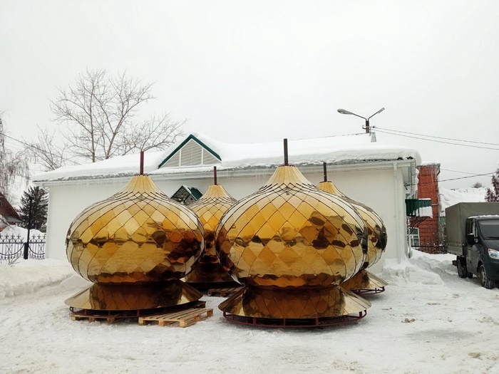 В Кузнецке для кафедрального собора приобрели новые купола