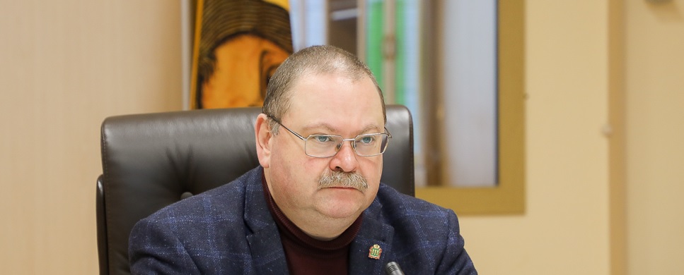 Олег Мельниченко поручил подключить к интернету социально важные объекты