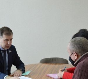 Иван Краснов взял на личный контроль ситуацию с протекшей крышей на улице Суворова