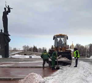 Перед 23 февраля пензенцев попросили убрать машины с улиц