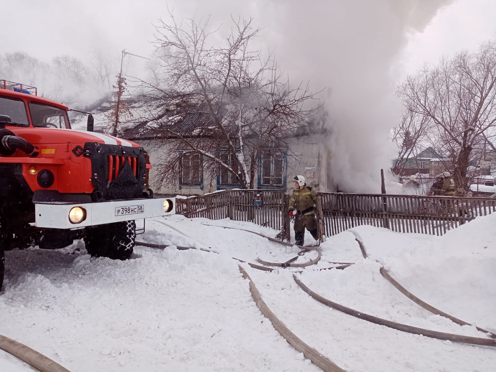 В Пензе при пожаре пострадал 74-летний пенсионер