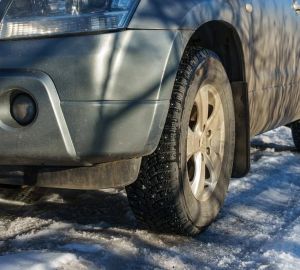 В Кузнецке угонщик залез в чужую машину погреться