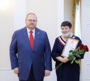 Губернатор наградил пензенских врачей и педагогов