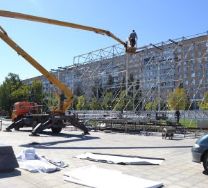 Мельниченко сравнил ситуацию в ЖКХ с земельным вопросом в предреволюционной России