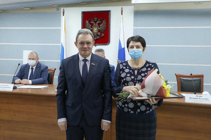 Валерий Лидин поблагодарил работников прокуратуры за добросовестный труд