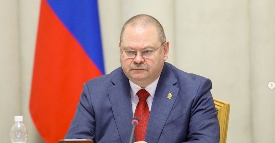 Мельниченко прокомментировал решение Путина о признании суверенитета ДНР и ЛНР