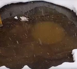 Пензенцы пожаловались на "вонючую речку" рядом с жилым домом