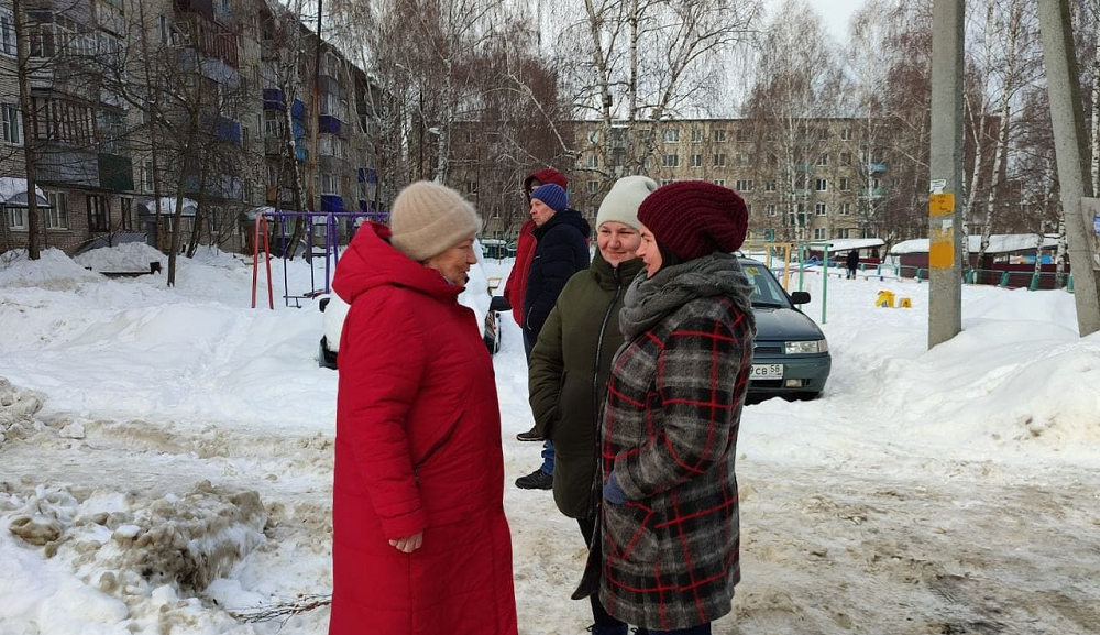 Жители Терновки обратились к Ольге Чистяковой с просьбой помочь организовать праздник двора